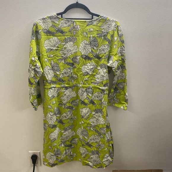 Green and White Printed V-Neck Sheer dress M - Picture 3 of 7